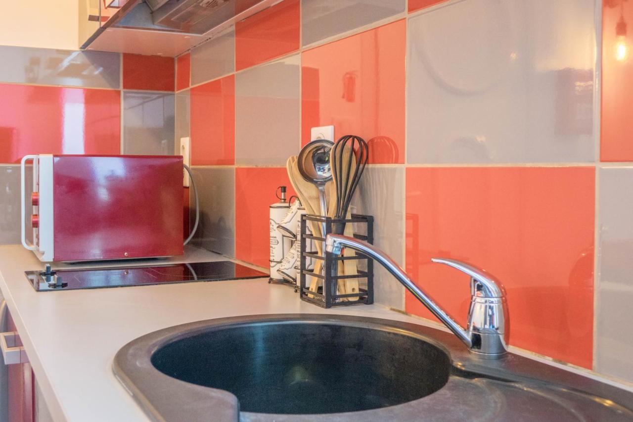 Studio Le Ligerien Saint-Denis-de lʼHôtel Екстериор снимка