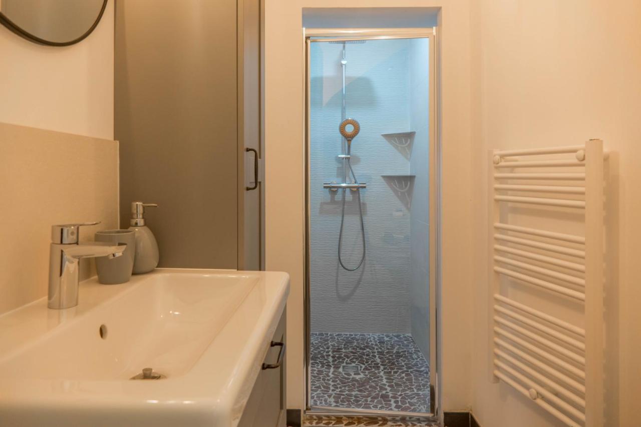 Studio Le Ligerien Saint-Denis-de lʼHôtel Екстериор снимка